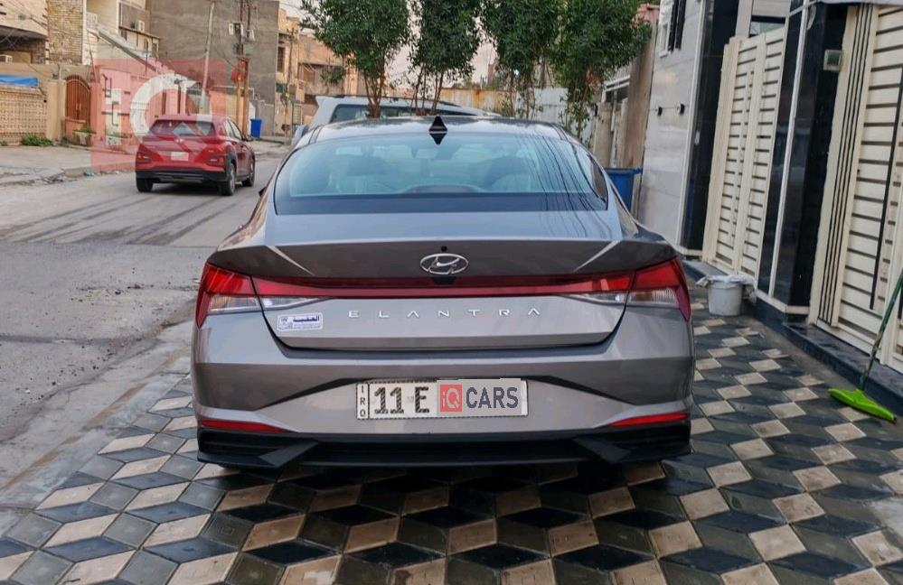 هیوندای ئەلەنترا